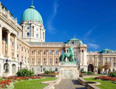 Tour Đông Âu 3 nước: Áo - Hungary - Slovakia 8 ngày 7 đêm